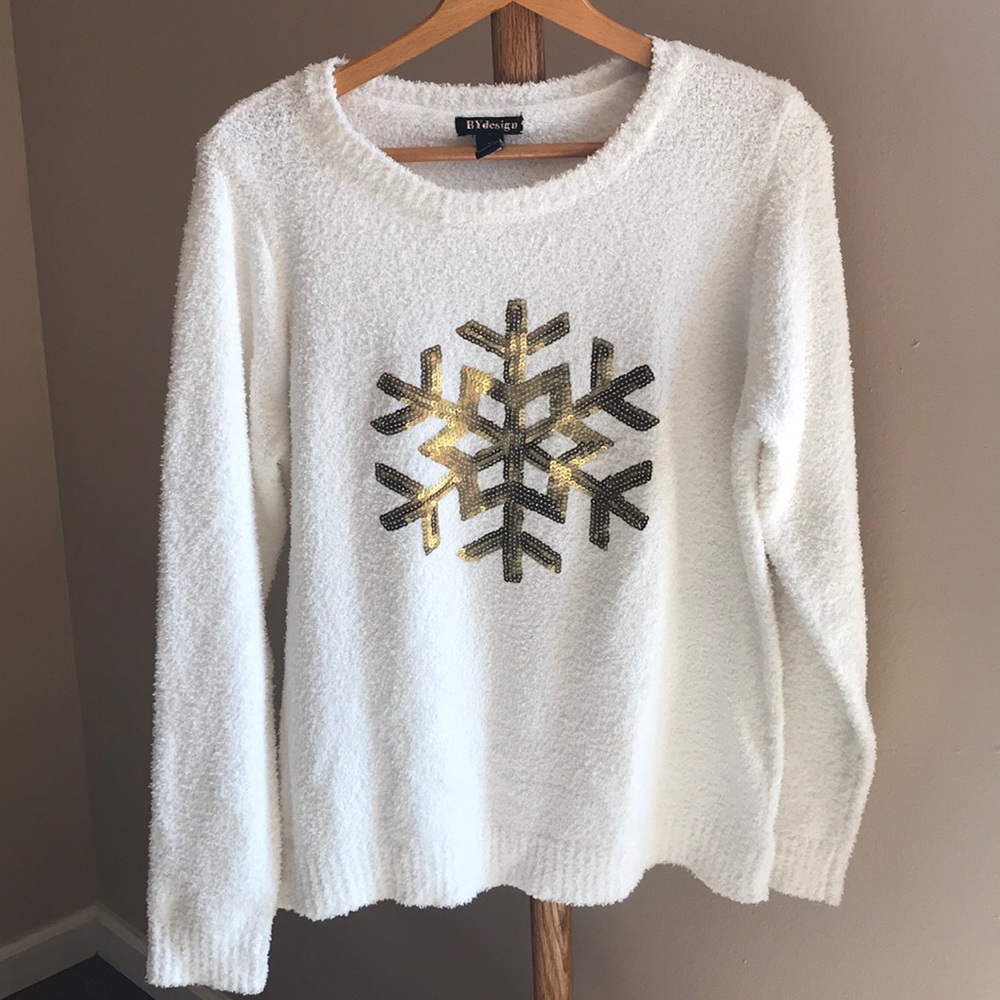 NWOT, Charming Winter Sweater